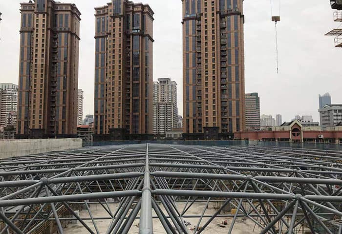 南通螺栓球网架结构